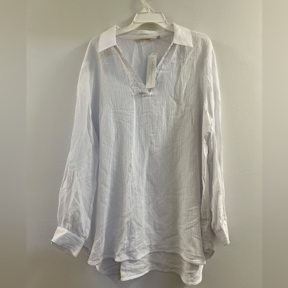 Soft Surroundings Regatta White Gauze V-Neck Top - Picture 3 of 13